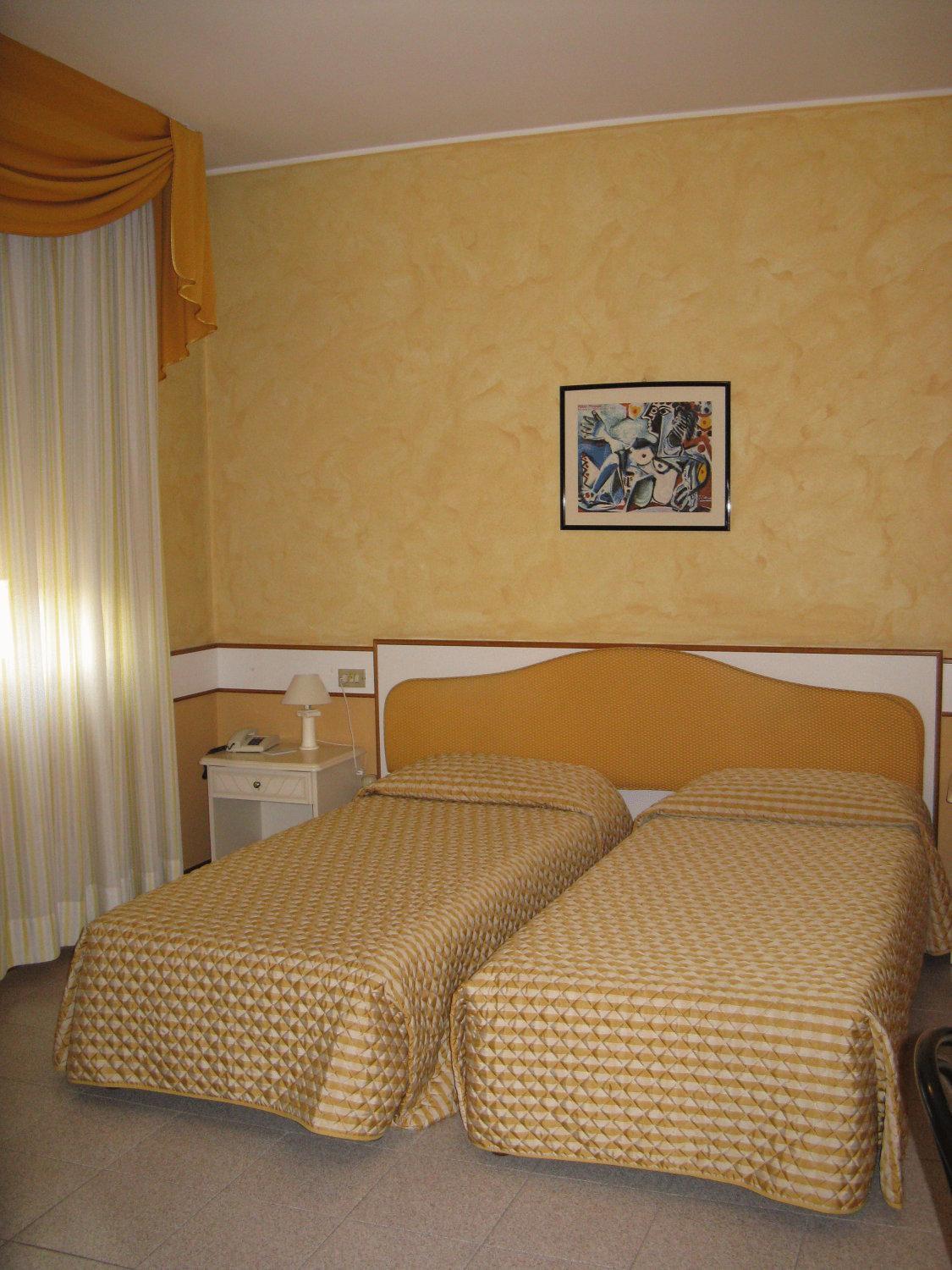 Hotel Faro Монтикири Екстериор снимка