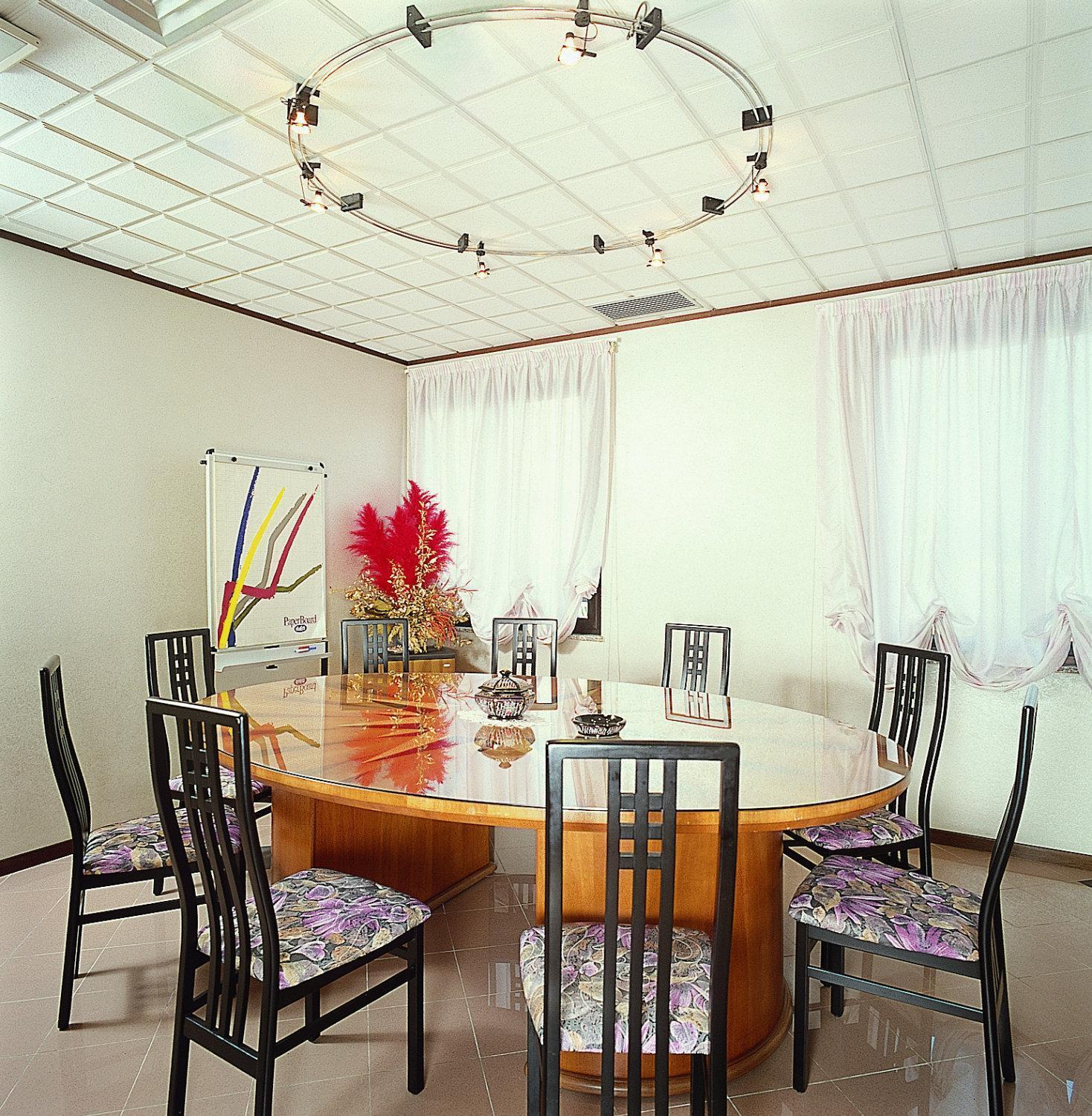 Hotel Faro Монтикири Екстериор снимка